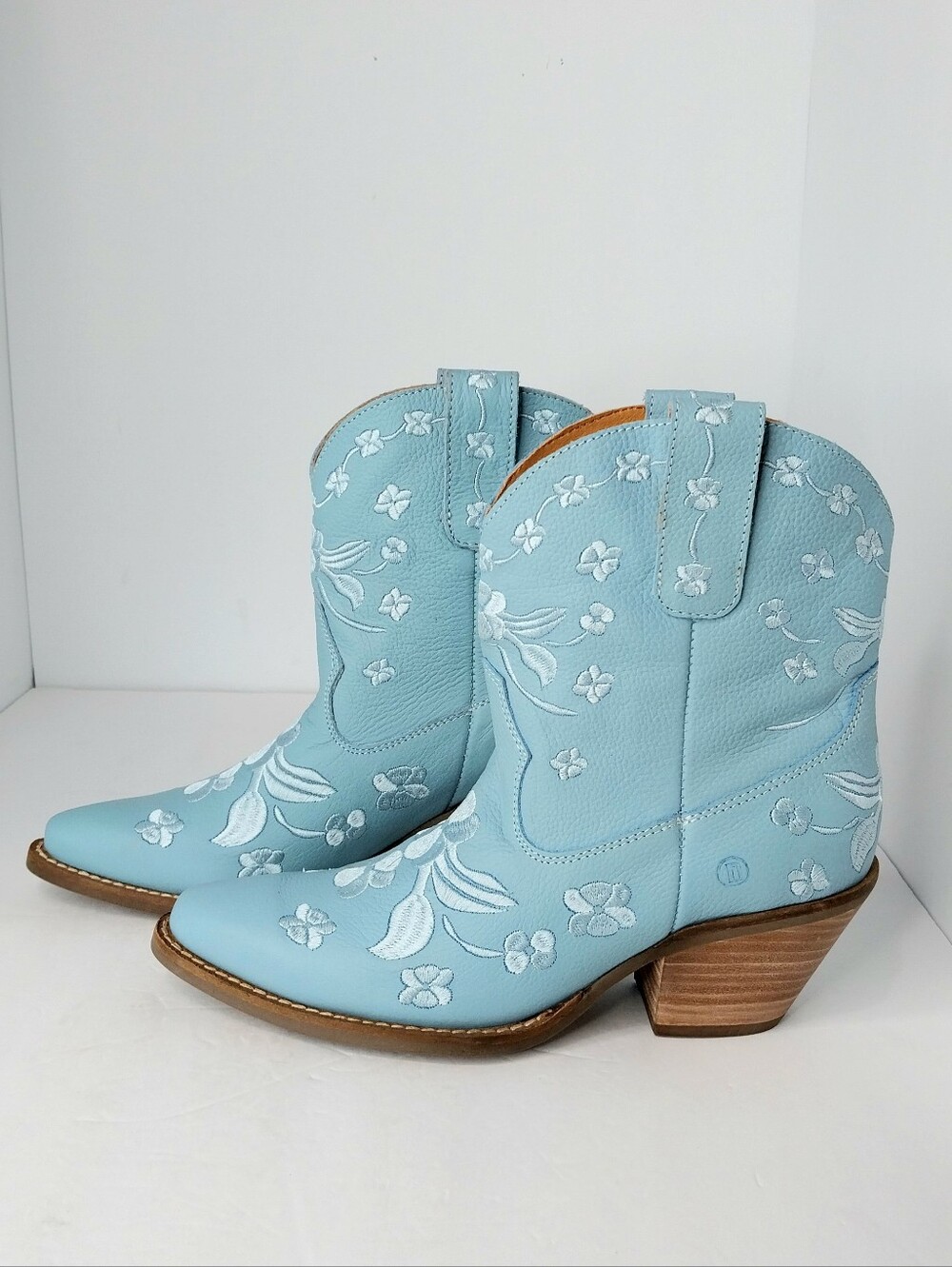 Dingo Sweetheart Western  Booties,‎ NEW, Size 7